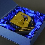 Zdjęcie produktu Kryształowy Przełom - statuetka okolicznościowa