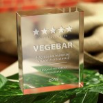 Zdjęcie produktu Five Stars Rated - szklana statuetka z grawerunkiem