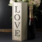 Zdjęcie produktu Gift - drewniana skrzynka do wina z napisem LOVE