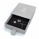 Zdjęcie produktu Zodiak - personalizowana bransoletka ze znakiem zodiaku i grawerowaną zawieszką