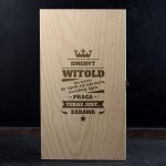 Zdjęcie produktu Zestaw Emeryta - whisky Johnnie Walker w komplecie z grawerowaną skrzynką i szklankami