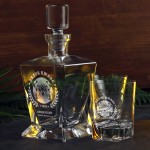 Zdjęcie produktu Niezbędnik Gentlemana - grawerowana karafka w komplecie z 6 szklankami