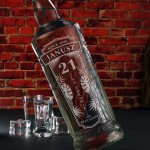 Zdjęcie produktu Tropikalna - grawerowana Żubrówka z personalizacją na urodziny