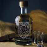 Zdjęcie produktu Sportowa Polska - grawerowana wódka Dębowa Polska z personalizacją