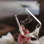 Zdjęcie produktu Kieliszek do wina z personalizacją dla pary z okazji ślubu 490ml