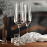 Zdjęcie produktu Grawerowany Moët & Chandon w zestawie z personalizowanymi kieliszkami i chłodziarką na Ślub