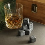 Zdjęcie produktu Whisky - personalizowany zestaw ze szklankami i kostkami do whisky na urodziny