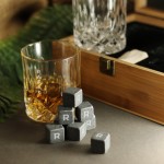 Zdjęcie produktu Skrzynia Zwątpienia - personalizowany zestaw do whisky na wieczór kawalerski