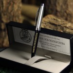 Zdjęcie produktu Grawerowany długopis Sheaffer w etui z personalizacją dla nauczyciela