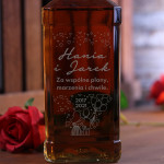 Zdjęcie produktu Za Wspólne Plany - grawerowana whiskey z personalizacją dla zakochanych