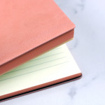 Zdjęcie produktu Girl Boss - grawerowany notatnik z personalizacją