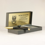 Zdjęcie produktu Grawerowany długopis Parker z personalizacją dla wojskowego