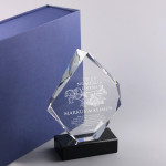 Zdjęcie produktu Jesteś Zwycięzcą - grawerowana statuetka kryształowa w etui, na dowolną okazję