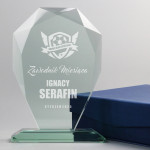 Zdjęcie produktu Zawodnik Miesiąca - grawerowana szklana statuetka dla najlepszego sportowca