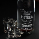 Zdjęcie produktu Pierwsza Legalna - grawerowana wódka Biały Bocian z personalizacją na 18 urodziny