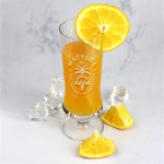 Zdjęcie produktu Szklaneczka na drineczka - grawerowany pokal do drinków z personalizacją na dowolną okazję