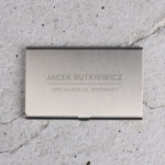 Zdjęcie produktu Grawerowany wizytownik z personalizacją dla Przedstawiciela Handlowego