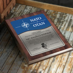 Zdjęcie produktu Grawerowany dyplom z personalizacją z okazji awansu na wyższy stopień