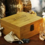 Zdjęcie produktu Grawerowana skrzynia do whisky z personalizacją dla niego na każdą okazję