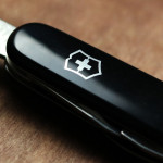 Zdjęcie produktu Grawerowany scyzoryk Victorinox czarny z presonalizacją