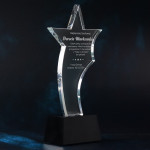 Zdjęcie produktu Star - grawerowana statuetka z personalizacją dla szefowej na dowolną okazję