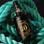 Zdjęcie produktu Zdrowie! - grawerowany rum Kraken z urodzinową personalizacją