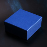 Zdjęcie produktu Papużki Nierozłączki - grawerowana statuetka w kształcie serca dla zakochanych