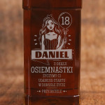Zdjęcie produktu Osiemnastka - grawerowana whiskey Jack Daniel's z urodzinową personalizacją