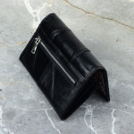 Zdjęcie produktu Skórzany portfel damski ze srebrnym monogramem