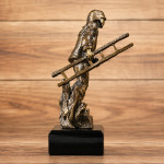 Zdjęcie produktu Odwaga w ogniu – personalizowana statuetka dla strażaka