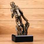 Zdjęcie produktu Odwaga w ogniu – personalizowana statuetka dla strażaka