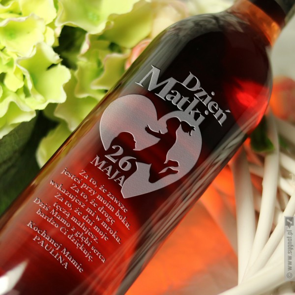Heart - grawerowane wino z personalizacją na Dzień Matki