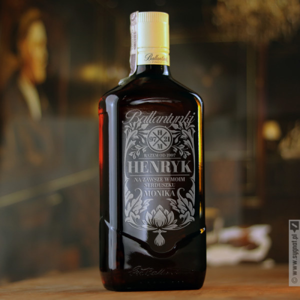 Ballantynki - grawerowana whisky Ballantine's z personalizacją na Walentynki