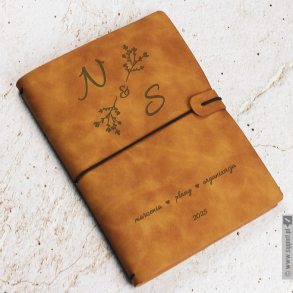 Planer Ślubny - grawerowany notatnik z personalizacją brązowy