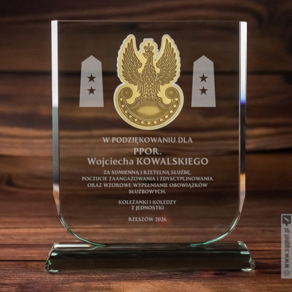 Statuetka szklana z mosiężnym orłem - podziękowanie za służbę wojskową