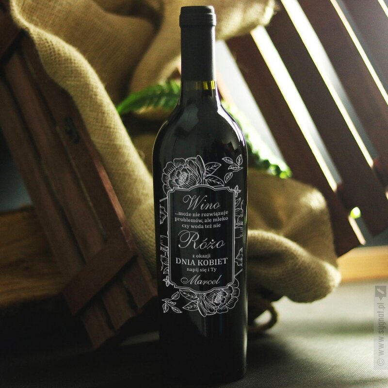 Zdjęcie produktu Róża - grawerowane wino z personalizacją na dowolną okazję