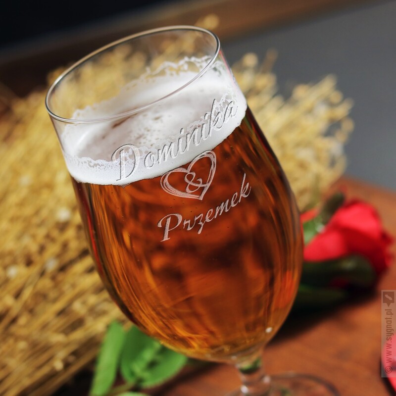 Zdjęcie produktu Grawerowany pokal do piwa i koktajli z personalizacją dla zakochanych